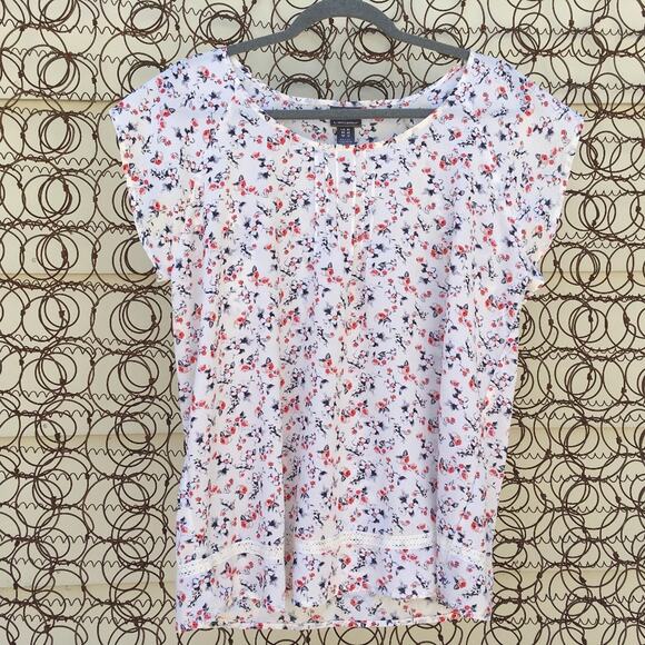 Oh Baby by Motherhood Tops - Motherhood Oh Baby short sleeve floral blouse slinky MEDIUM maternity